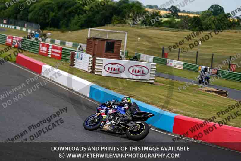 enduro digital images;event digital images;eventdigitalimages;mallory park;mallory park photographs;mallory park trackday;mallory park trackday photographs;no limits trackdays;peter wileman photography;racing digital images;trackday digital images;trackday photos